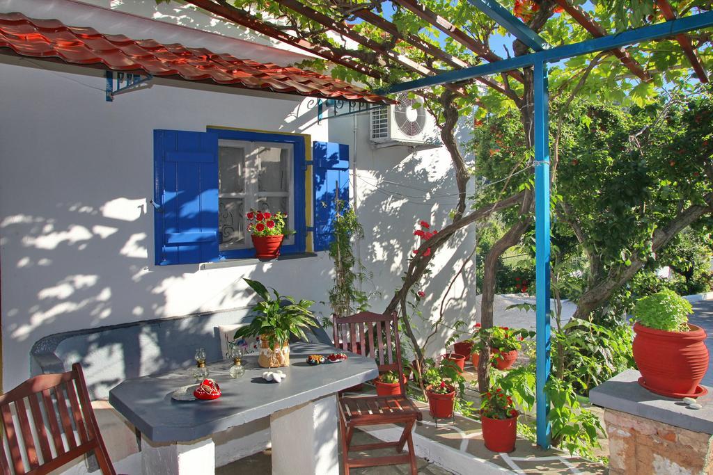 Alexandra Sofia Apartment Stafylos Exterior photo