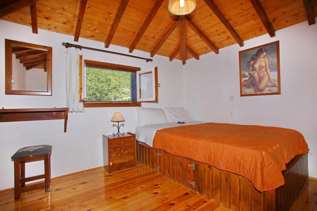 Alexandra Sofia Apartment Stafylos Exterior photo
