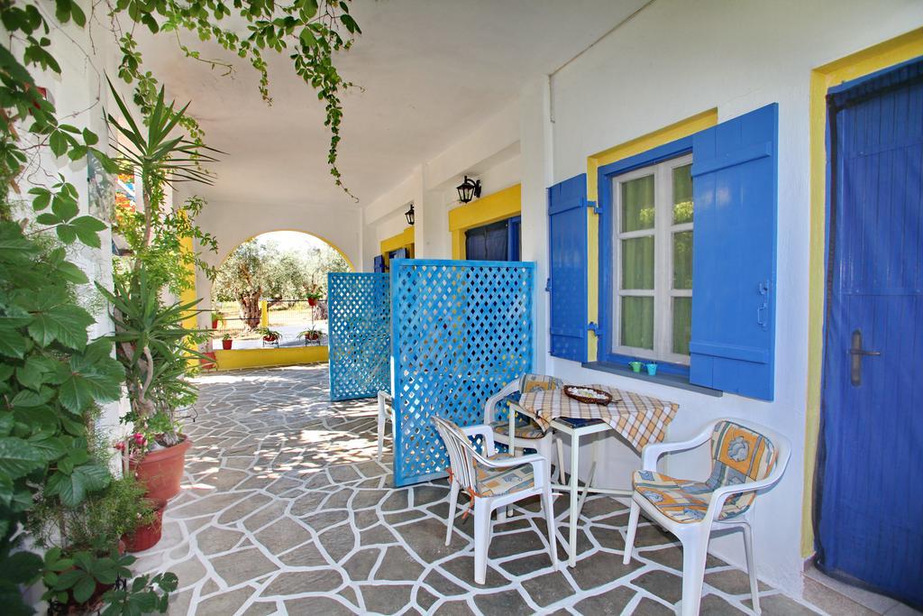 Alexandra Sofia Apartment Stafylos Exterior photo